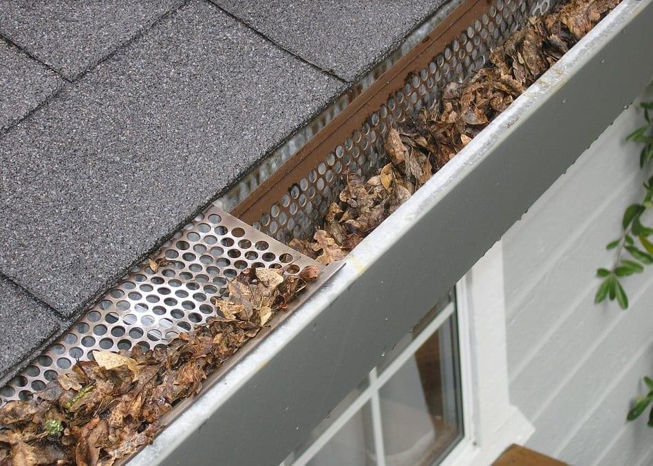 Discover the Best Gutter Guarding System for Hassle-Free Maintenance